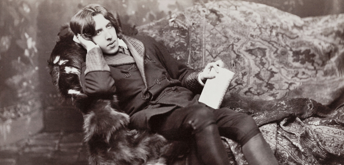 Her Yaşın Masalcısı; Oscar Wilde